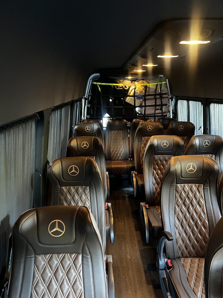 Mercedes-Benz Sprinter, minivan de lujo para traslados privados