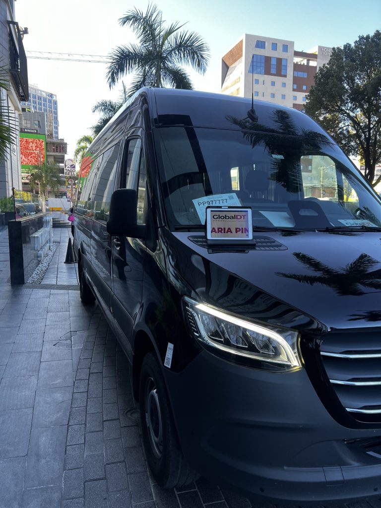 Mercedes-Benz Sprinter, minivan de lujo para traslados privados