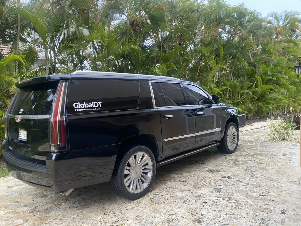 Cadillac Escalade Premium, SUV de lujo para traslados privados al aeropuerto